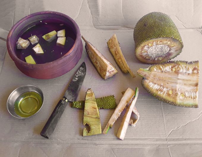 How to cut tender jackfruit