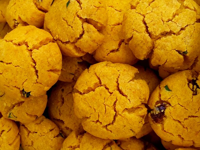 Hot and spicy, sweet and savory, dairy free, vegan cookies.